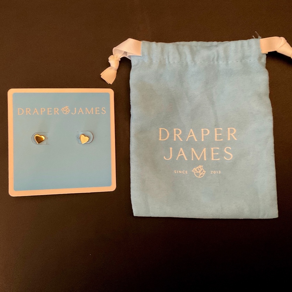 heart earrings, new condition, comes with pouch